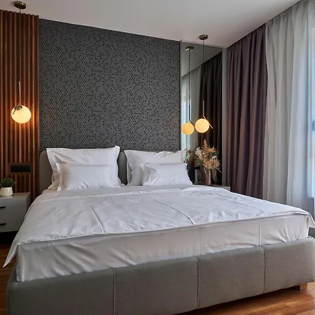 Stunning - 5 Bedrooms - Sei - Amazing Sea & City Views Вилла *