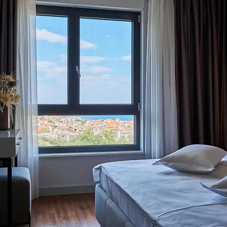 Вилла Stunning - 5 Bedrooms - Sei - Amazing Sea & City Views
